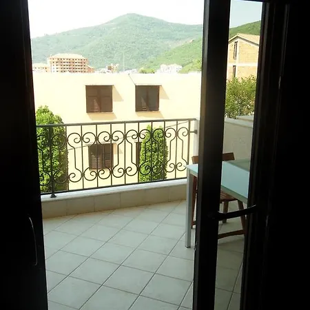 Apartment Apartmani Maini
