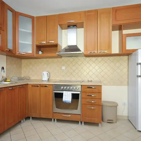 Apartment Apartmani Maini *